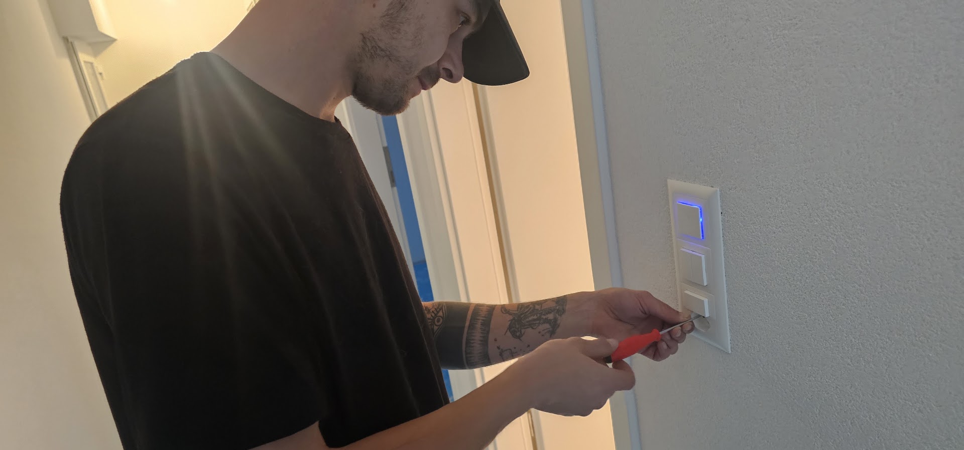 Danny Ballestraz Indépendant Installateur Electricien CFC — Fotos 2