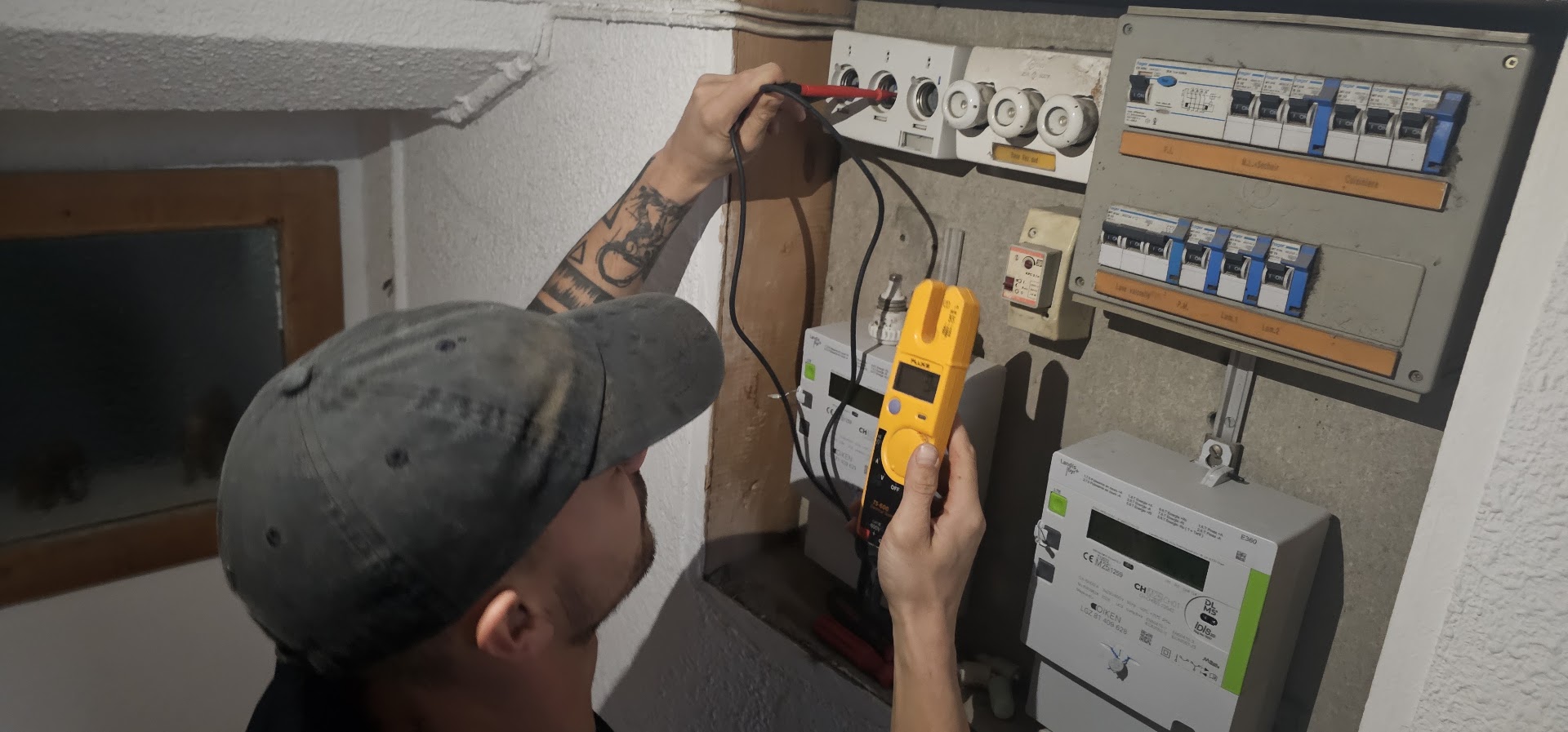 Danny Ballestraz Indépendant Installateur Electricien CFC — Fotos 5