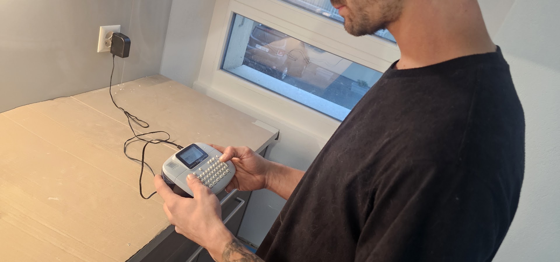 Danny Ballestraz Indépendant Installateur Electricien CFC — Fotos 3
